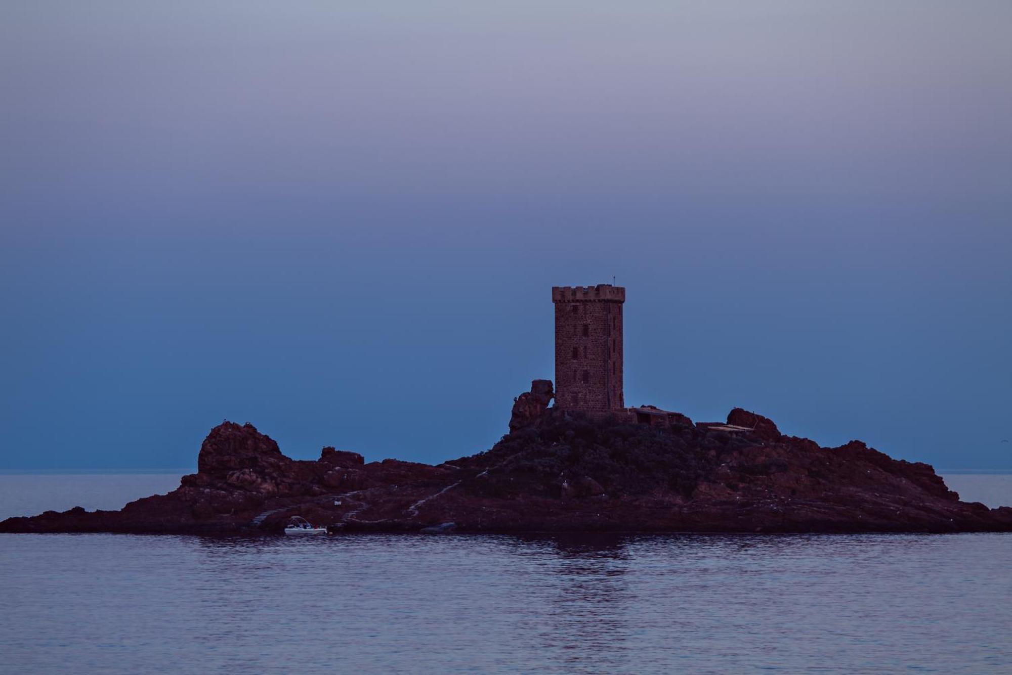 Saint-Raphaël Les Roches Rouges, A Beaumier Hotel מראה חיצוני תמונה